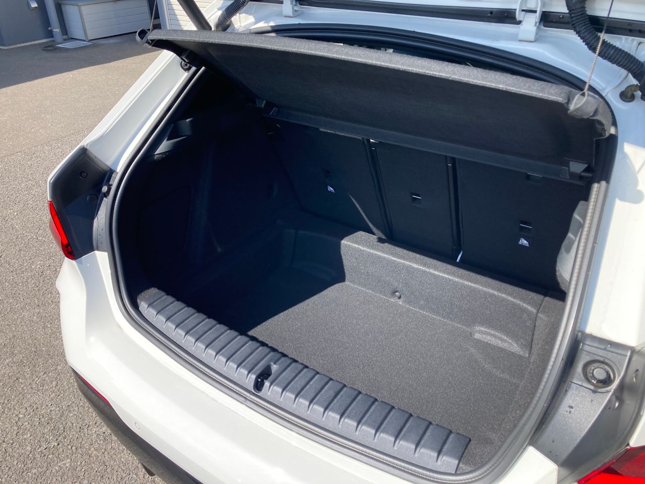 F40 118d Sports Hatch 5-door B47 2.0d