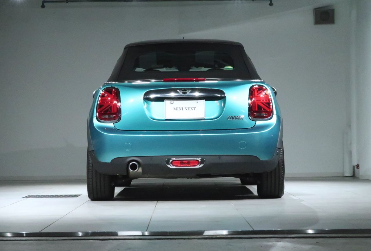 F57 MINI Cooper Convertible LCI