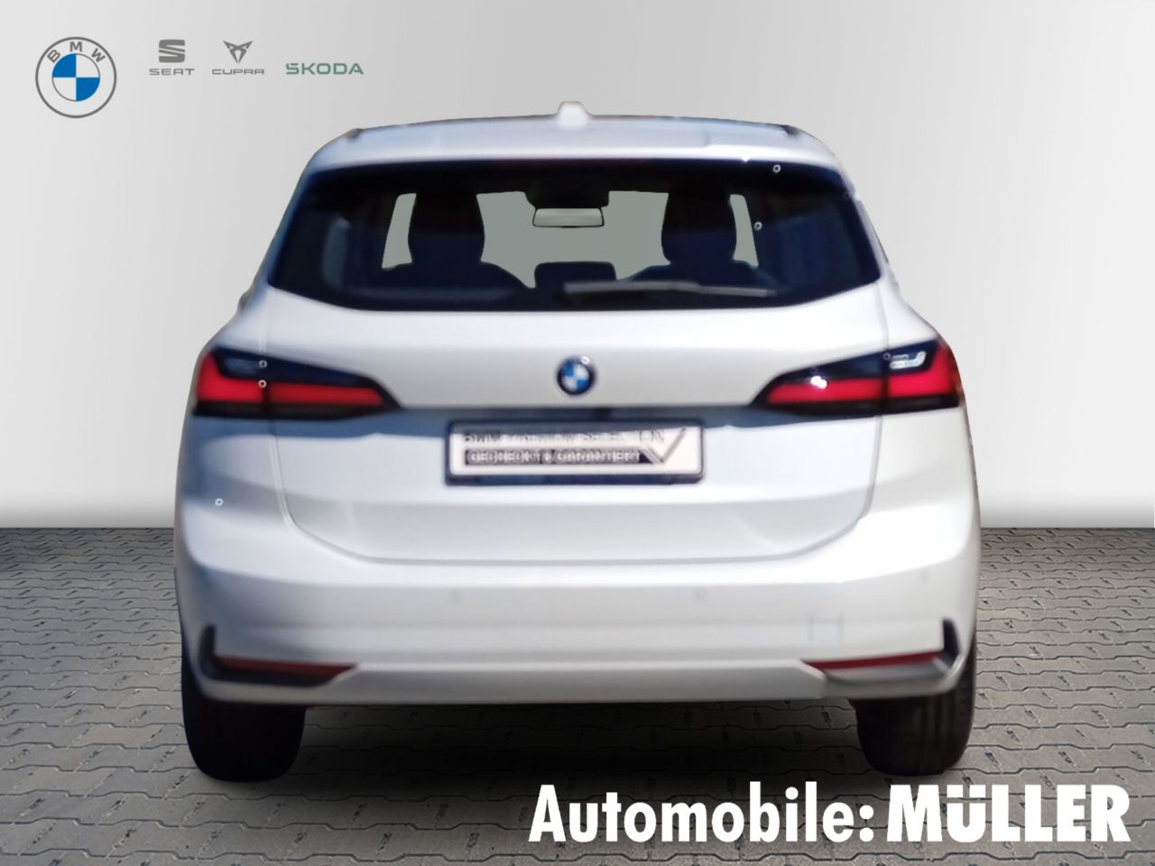 BMW 218