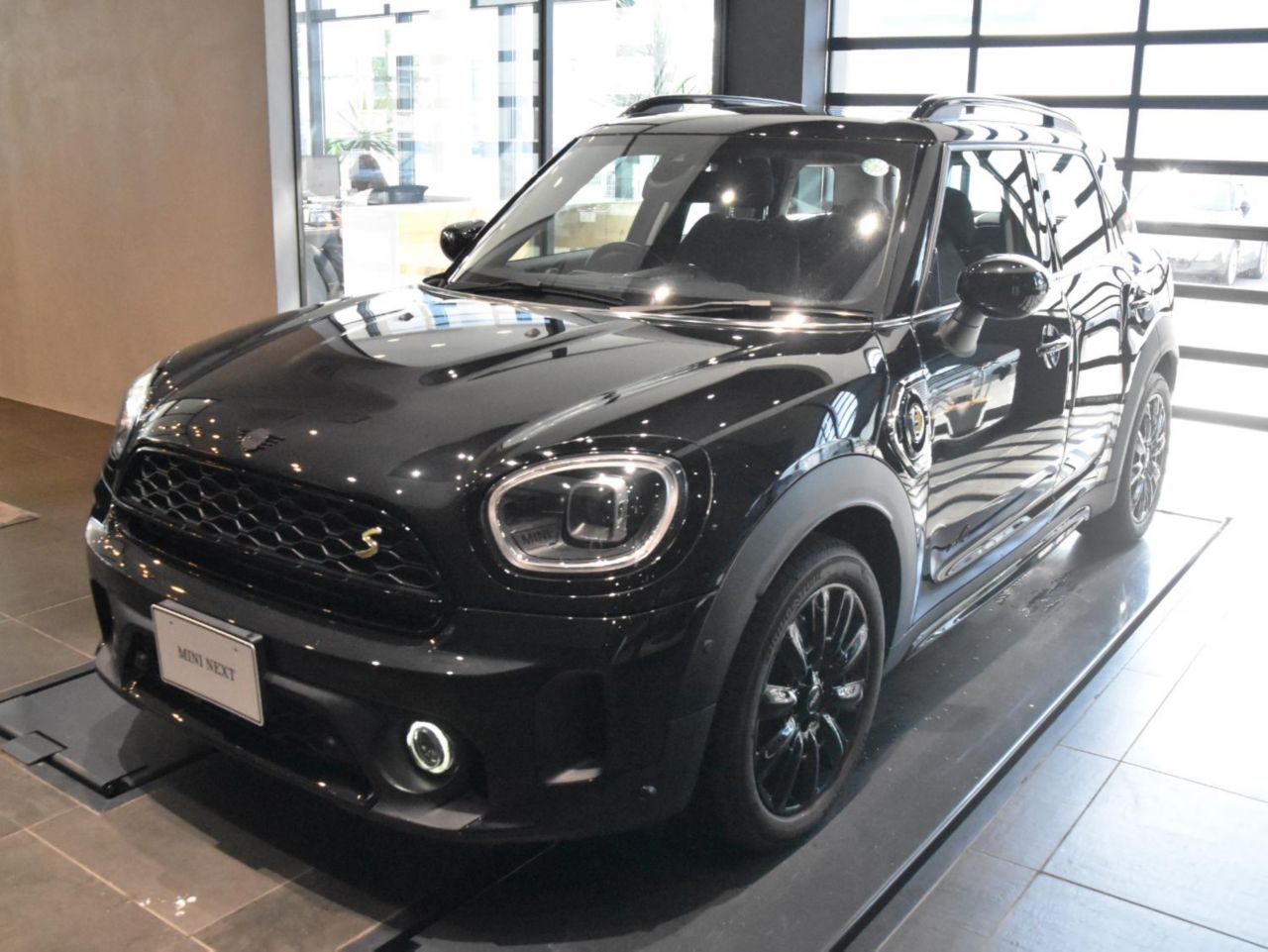 MINI COOPER SE CROSSOVER ALL4.