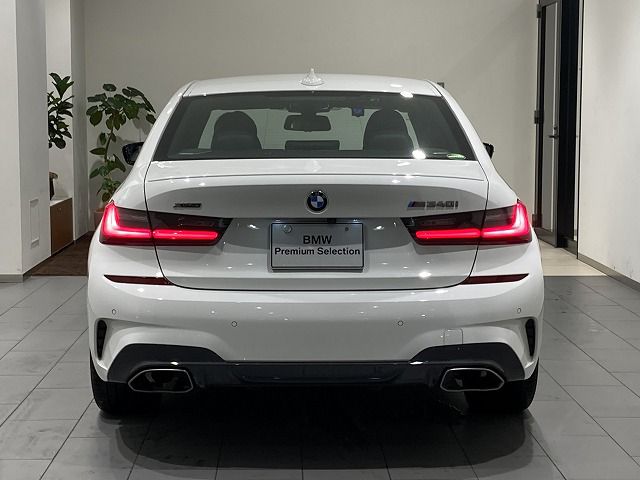 M340i xDrive Berlina