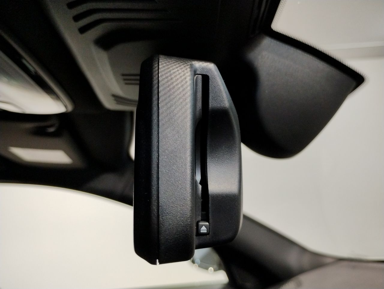 G20 320i Saloon RHD MX