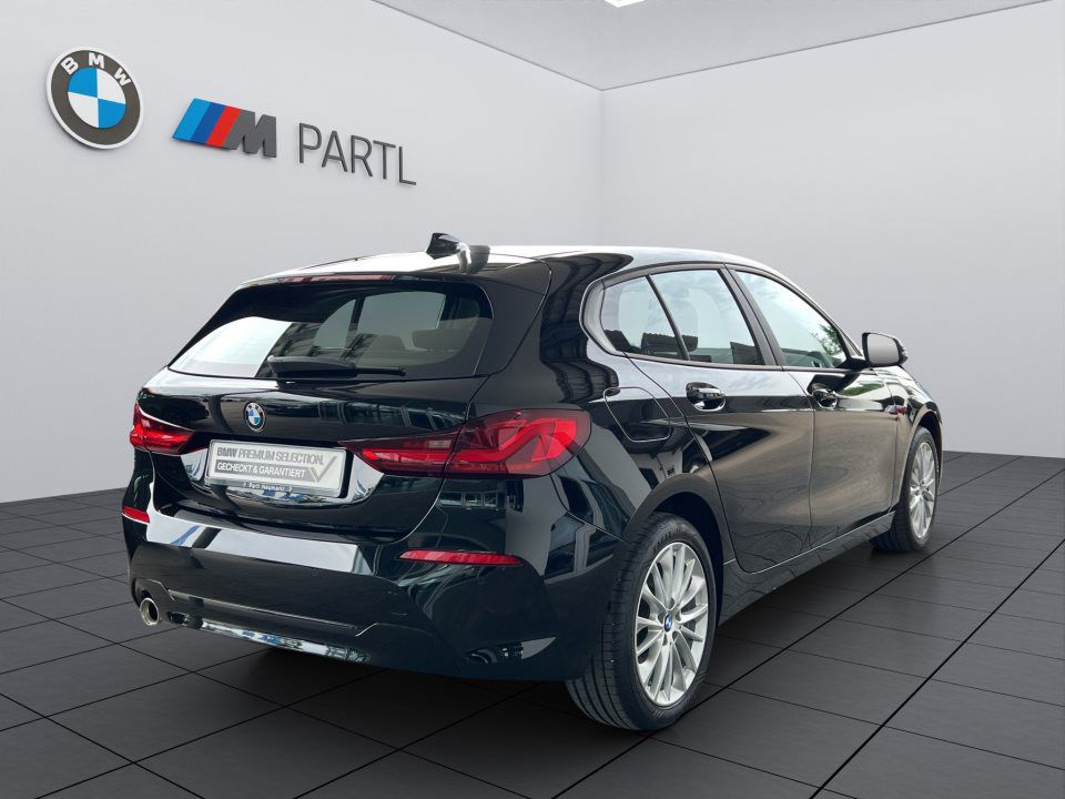 BMW 118
