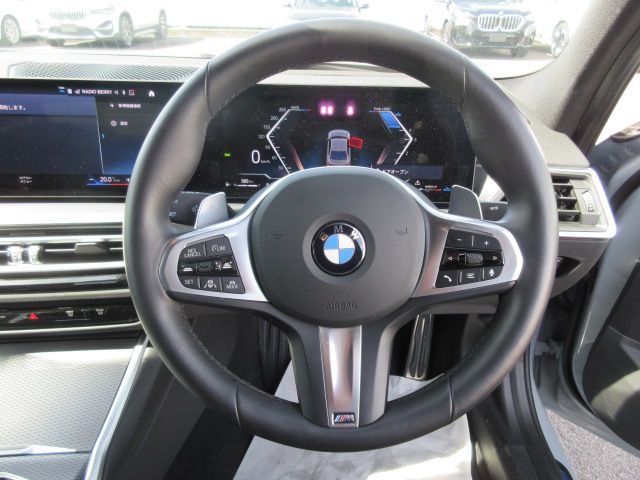 320d xDrive Berline RHD