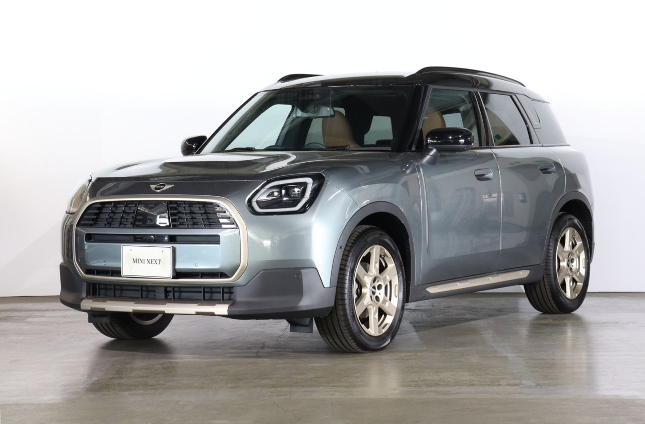 THE NEW MINI COUNTRYMAN D