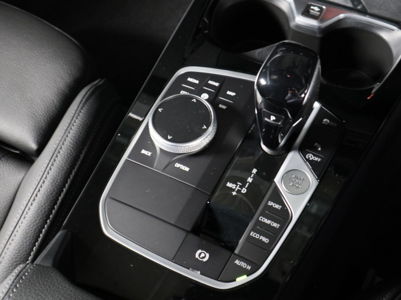 F4* **35i xDrive **** ***** B48 2.0i