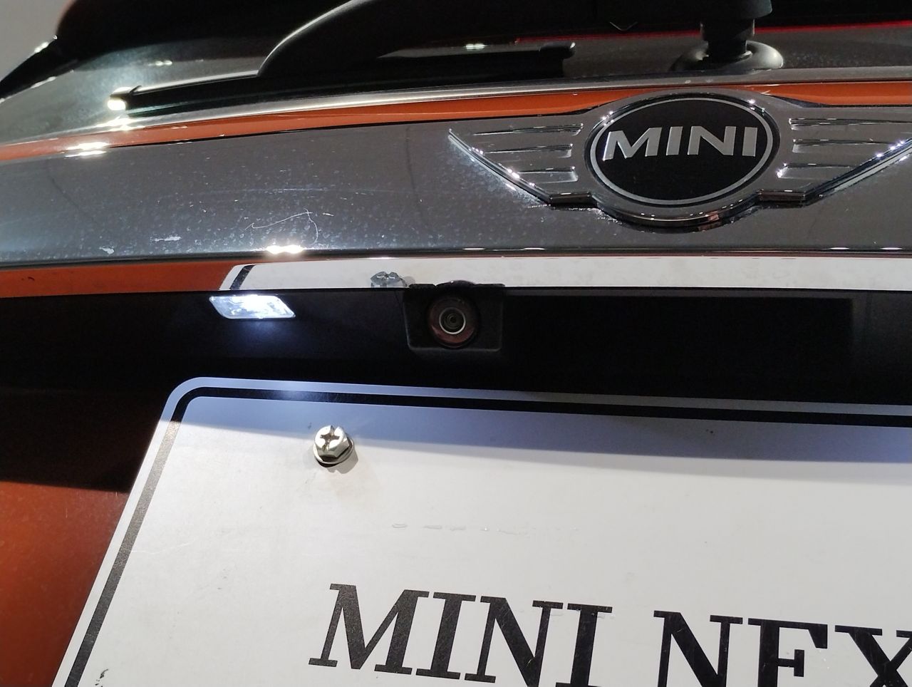 MINI CROSSOVER ONE