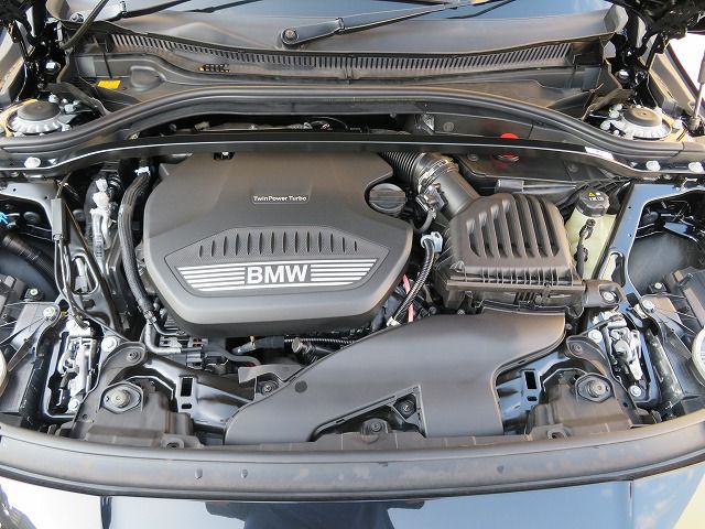 F40 118d Sports Hatch 5-door B47 2.0d