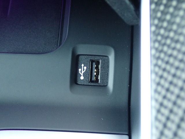 XM RHD