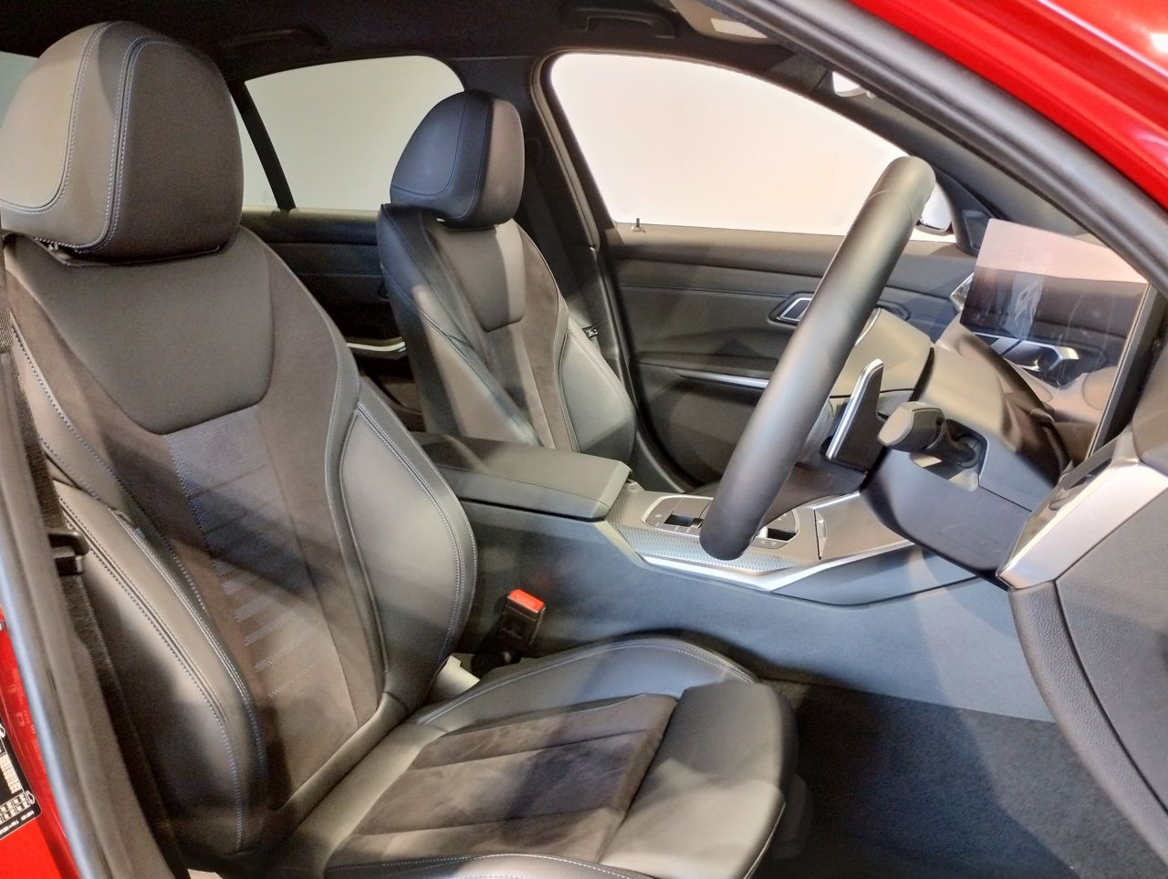 G20 320i Saloon LCI RHD MX