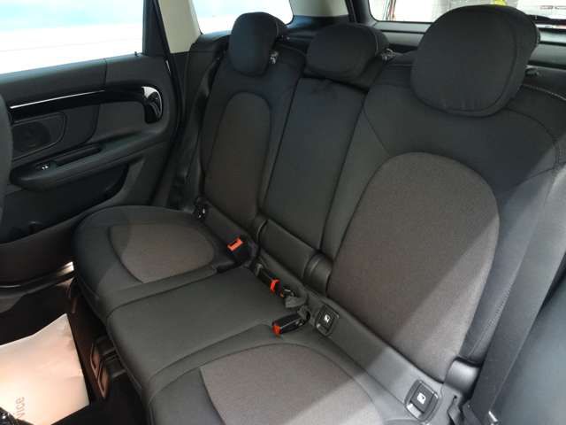 MINI CROSSOVER COOPER D