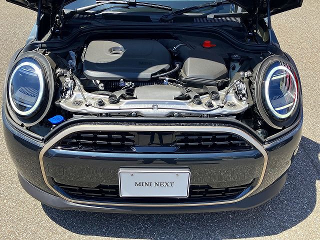 F66 MINI Cooper C 3Dr