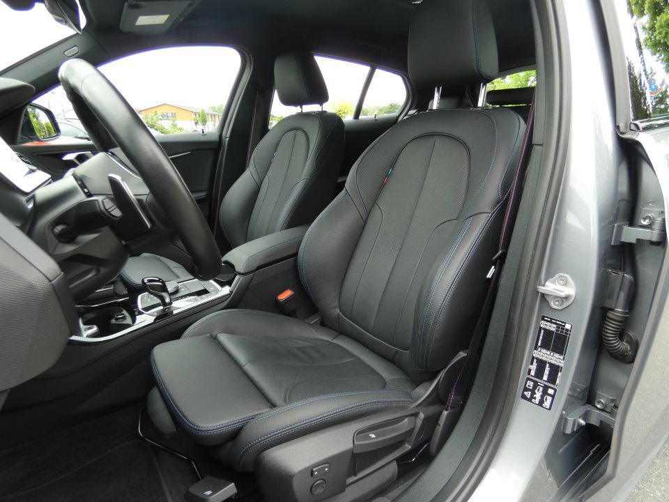120d xDrive Hatch