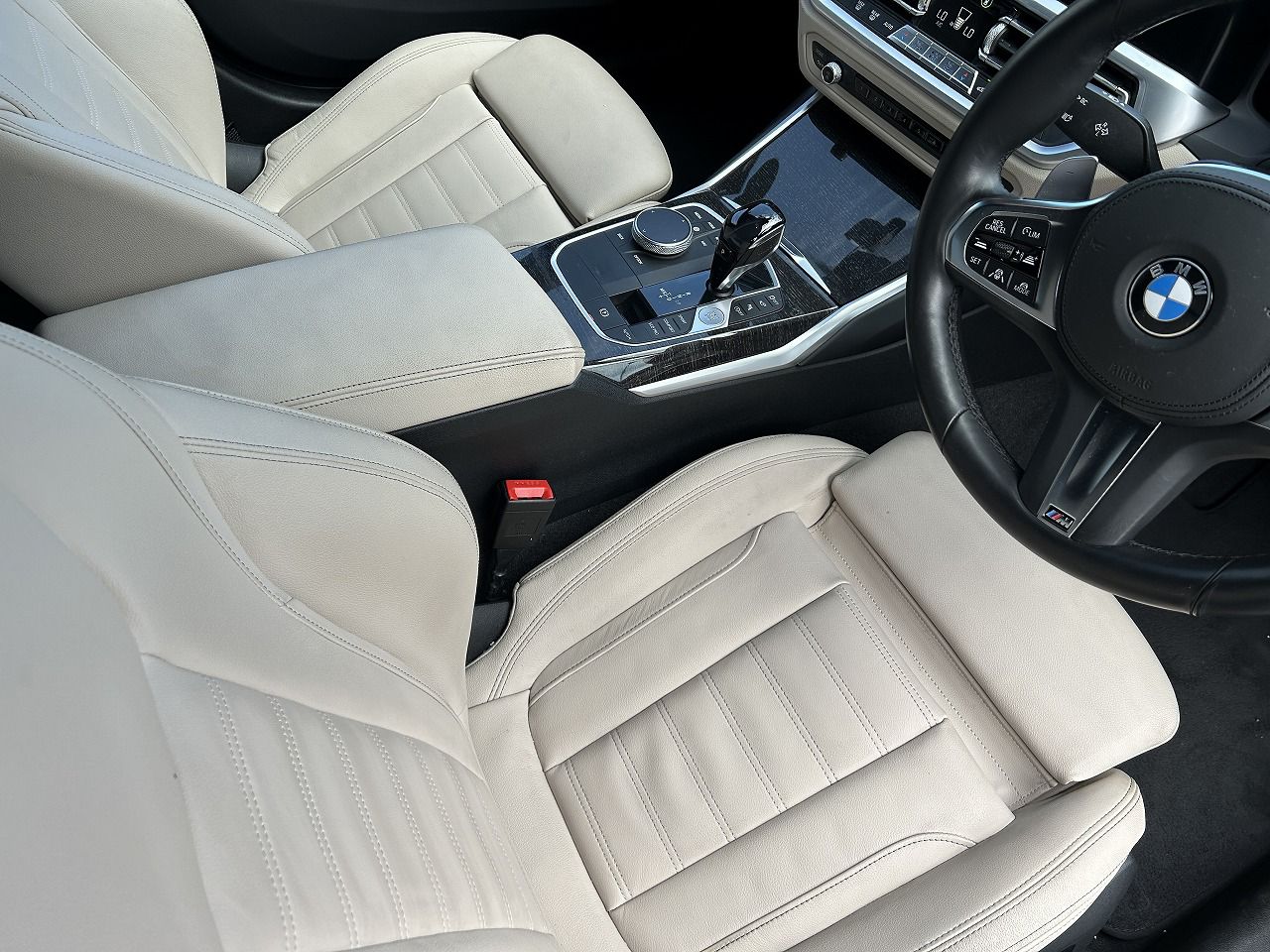 G20 320i Saloon RHD TU