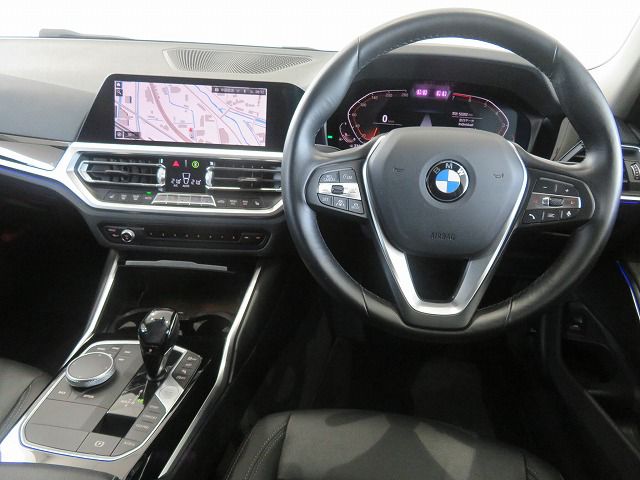 318i Berline RHD