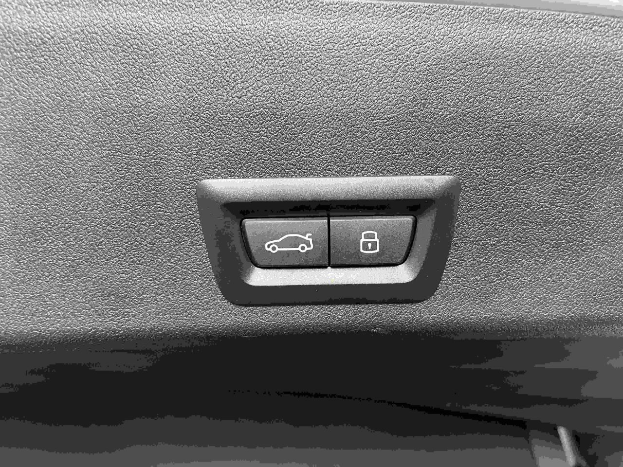 XM RHD
