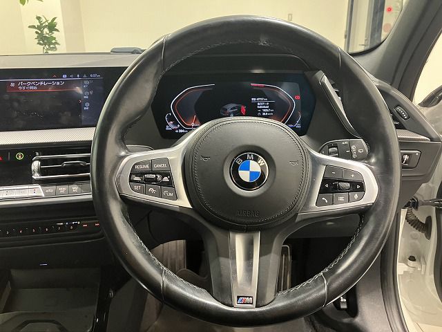 F40 118d Sports Hatch 5-door B47 2.0d