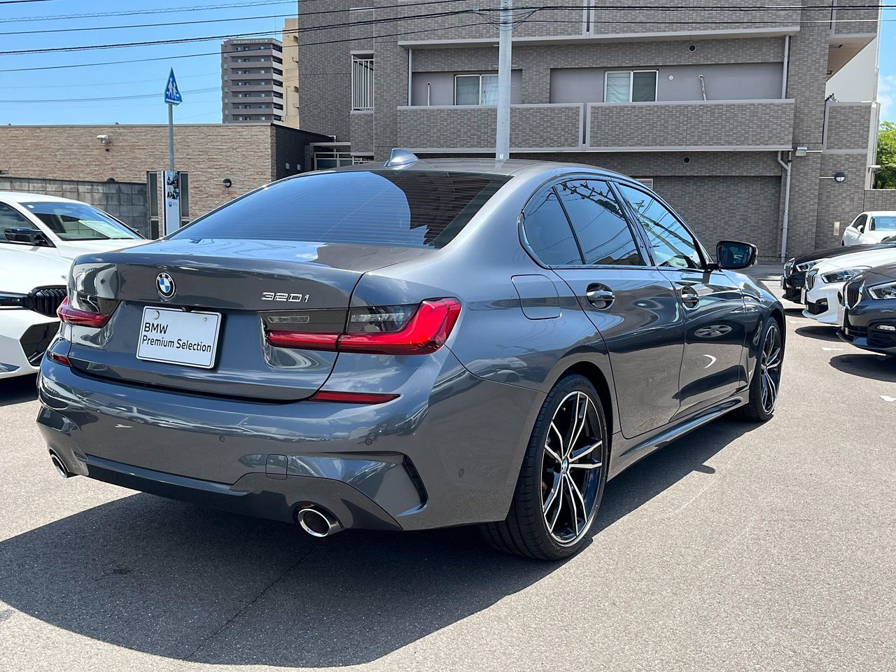 G20 320i Saloon RHD TU