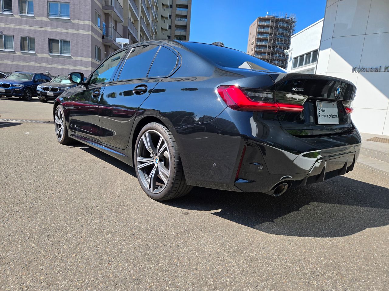 320d xDrive Berline RHD