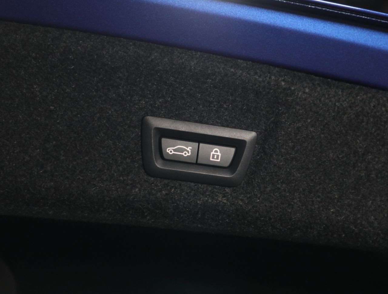 318i Berline RHD