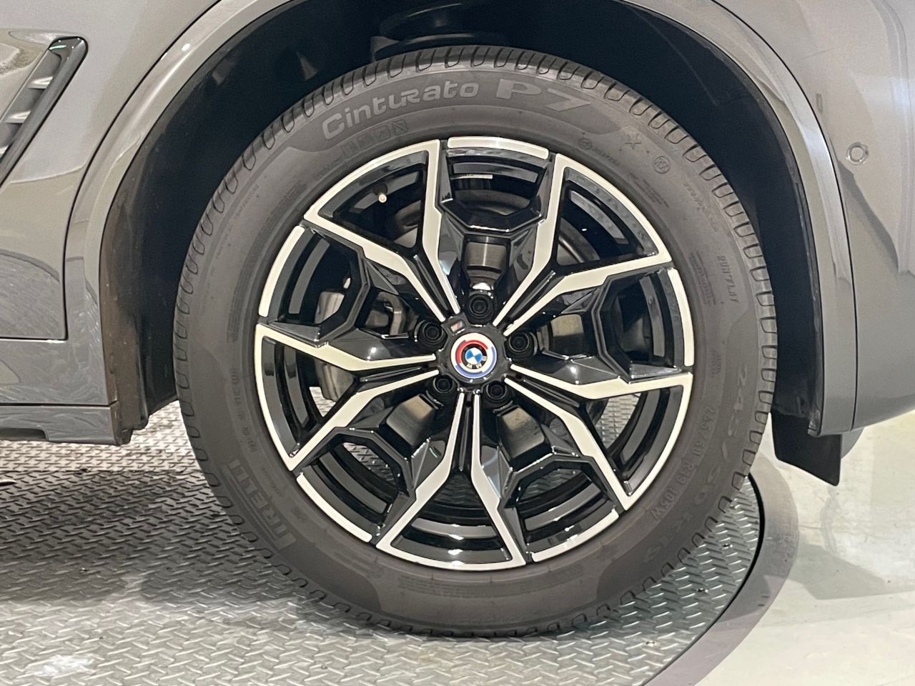X4 xDrive20d RHD