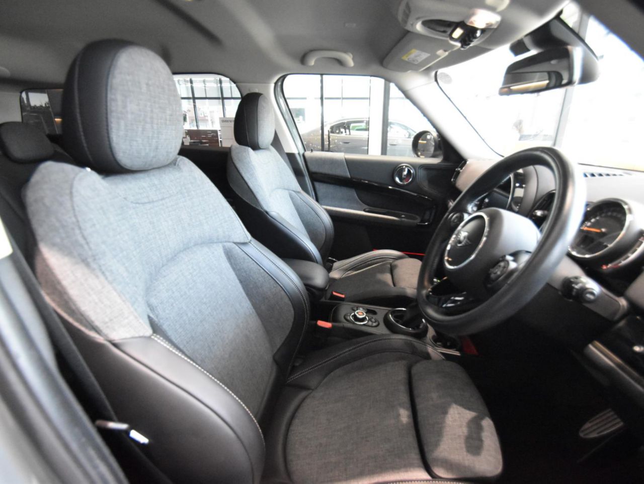 MINI CROSSOVER COOPER D ALL4
