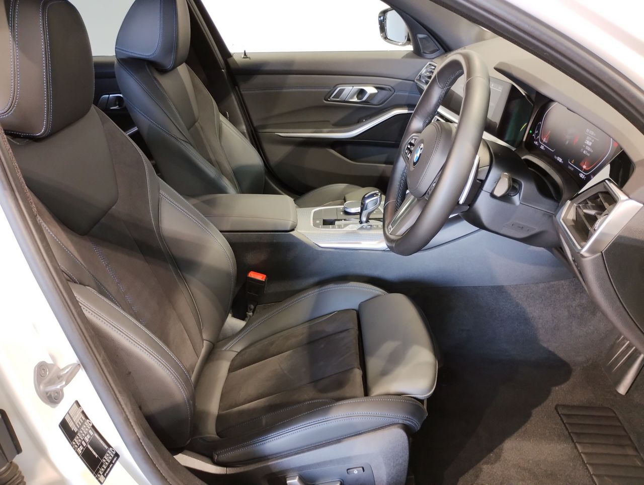G21 318i Touring