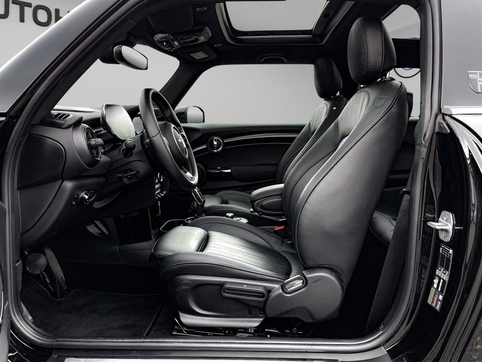 MINI Cooper SE