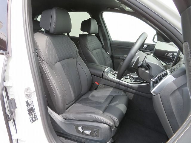 X5 xDrive40d RHD