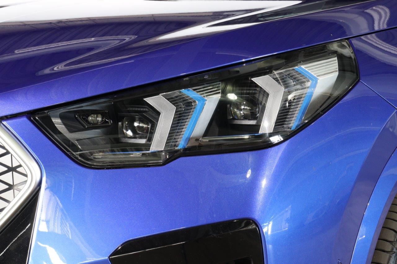 iX2 xDrive30 MSP