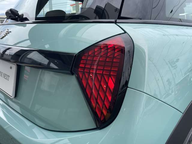 F66 MINI Cooper C 3Dr