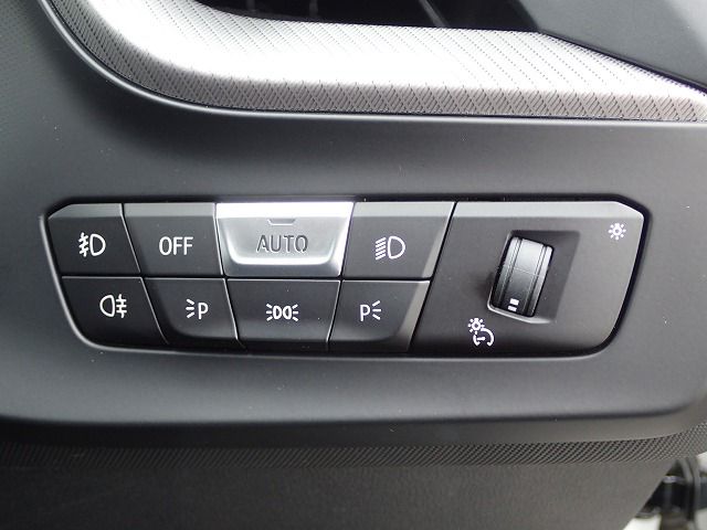 F40 118d Sports Hatch 5-door B47 2.0d