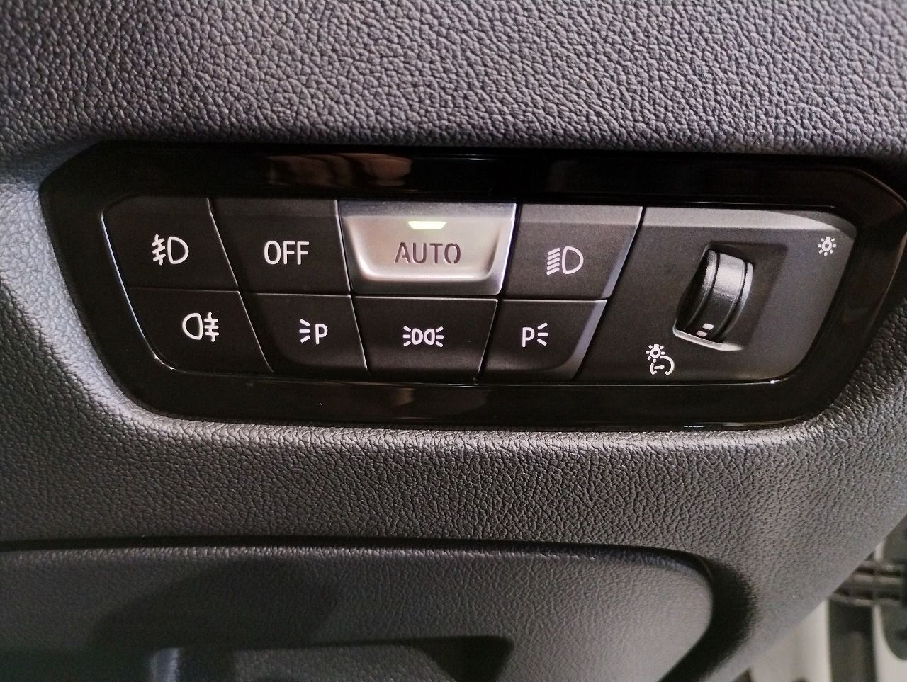 G21 318i Touring