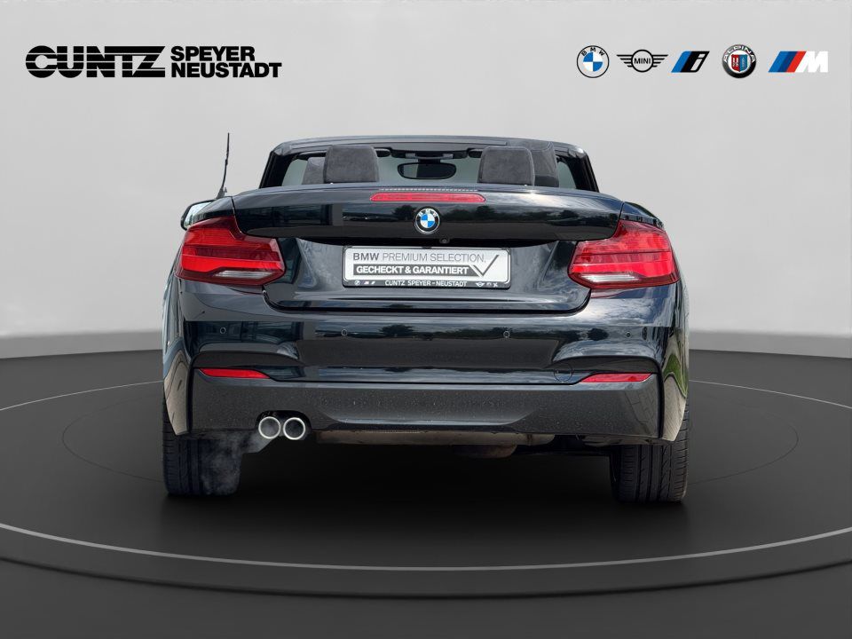 BMW 218