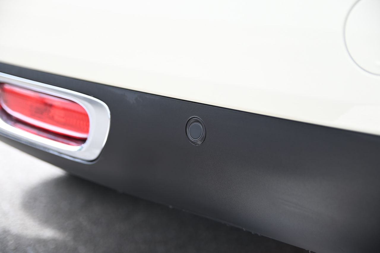 F55 MINI Cooper 5-Door Hatch LCI