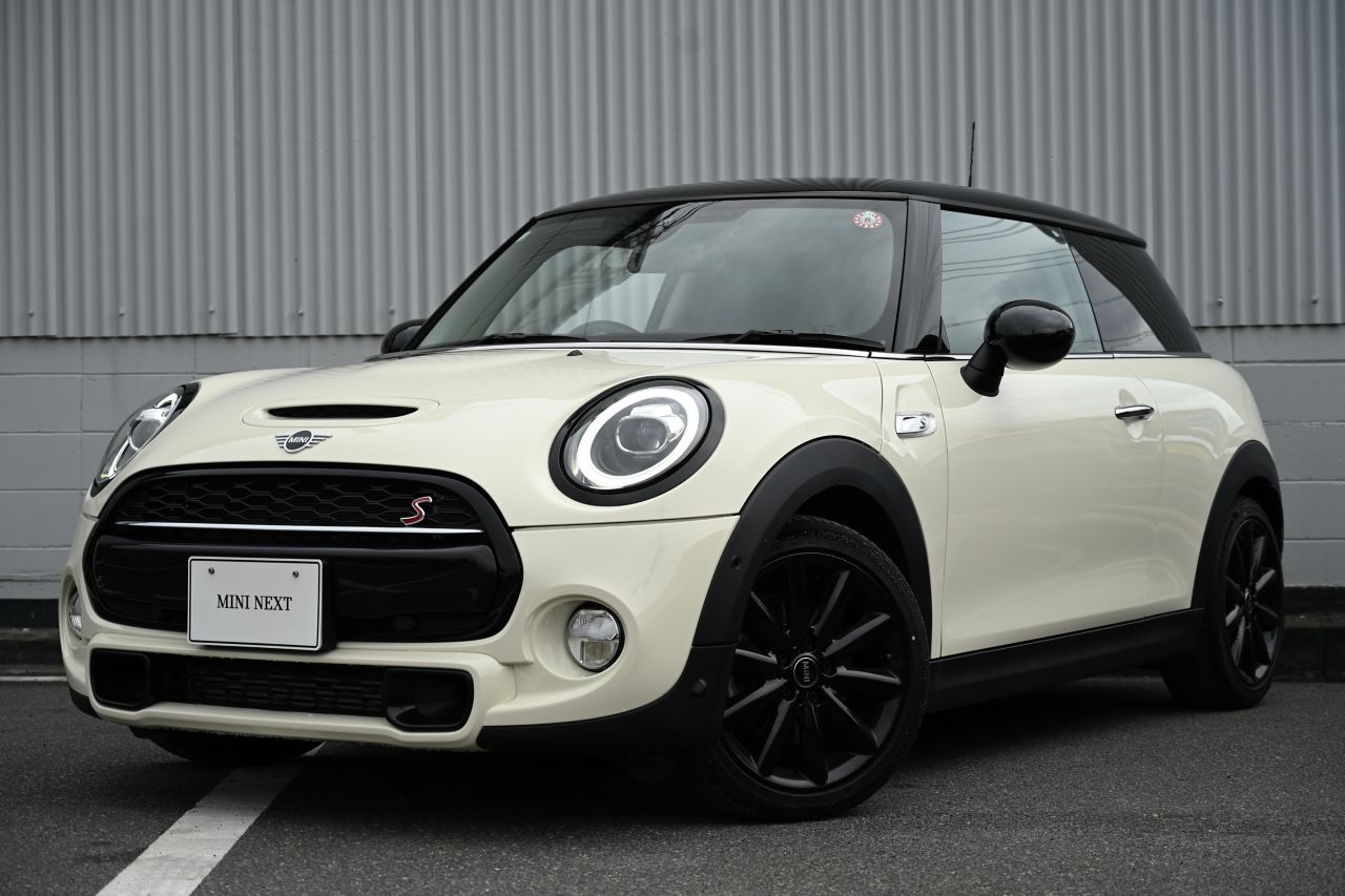 THE NEW MINI COOPER S 3 DOOR.