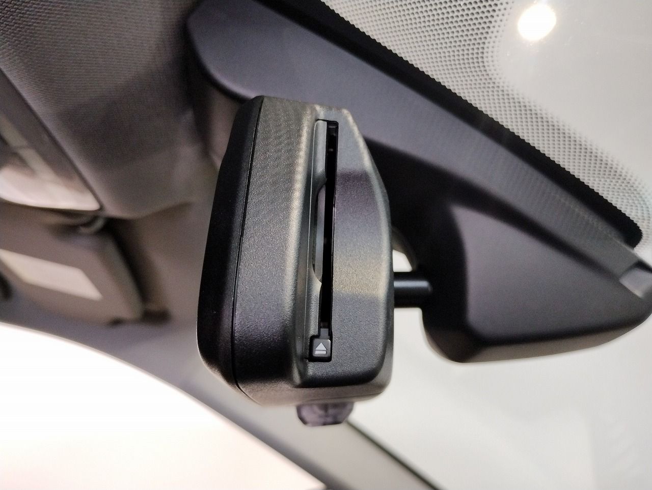 X1 sDrive18i RHD