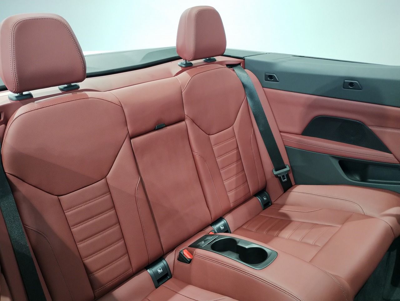 G23 420i Convertible RHD