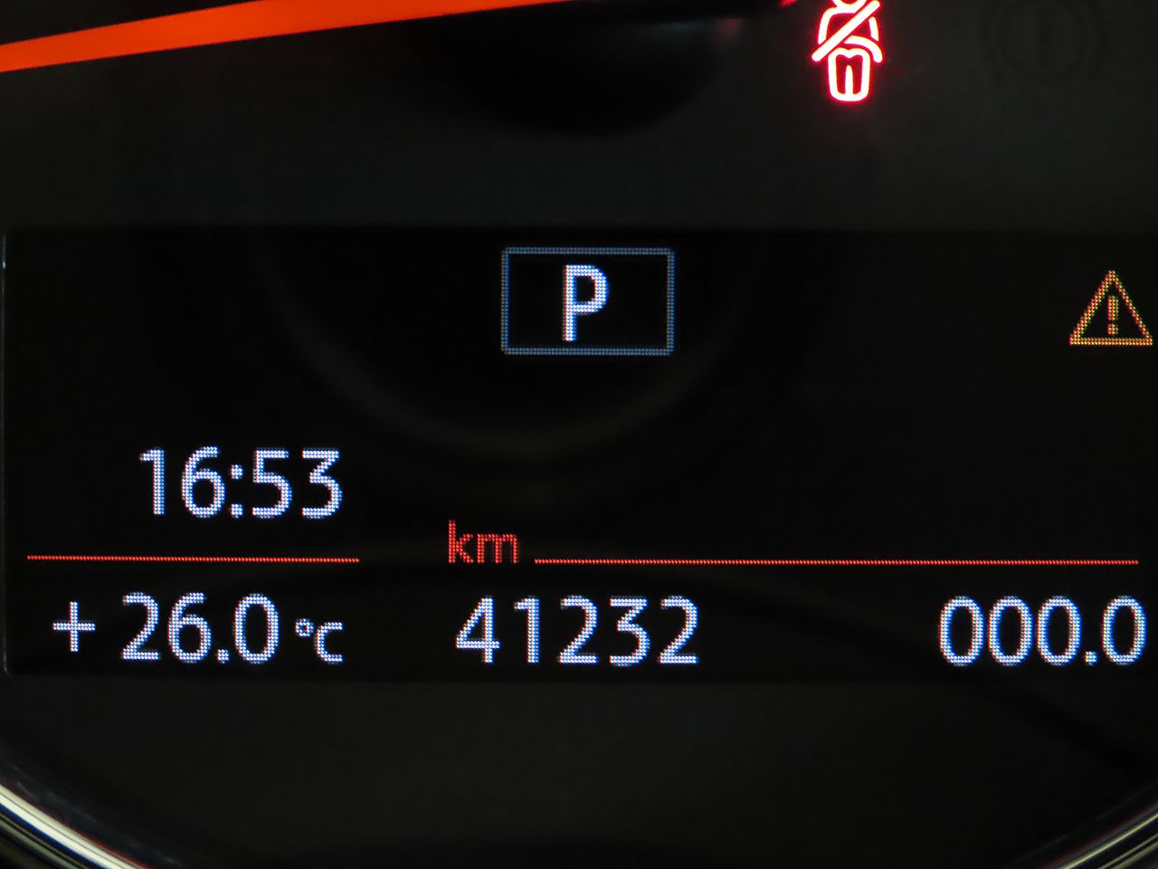 F55 COOPER S D(AT)