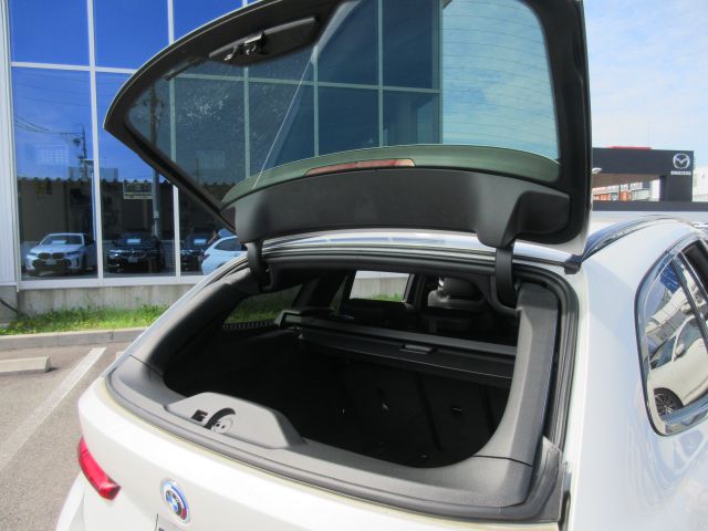 318i Touring RHD