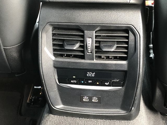 G21 318i Touring