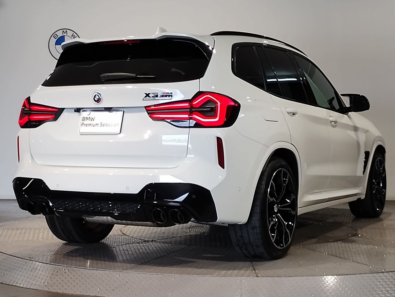 F97 X3 M RHD LCI