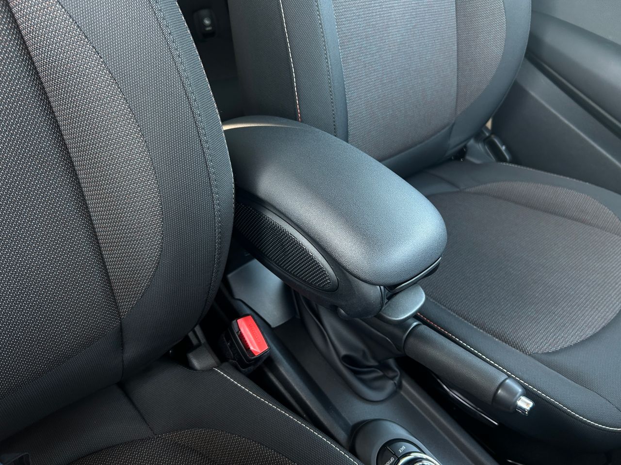 F56 MINI Cooper 3-Door Hatch LCI