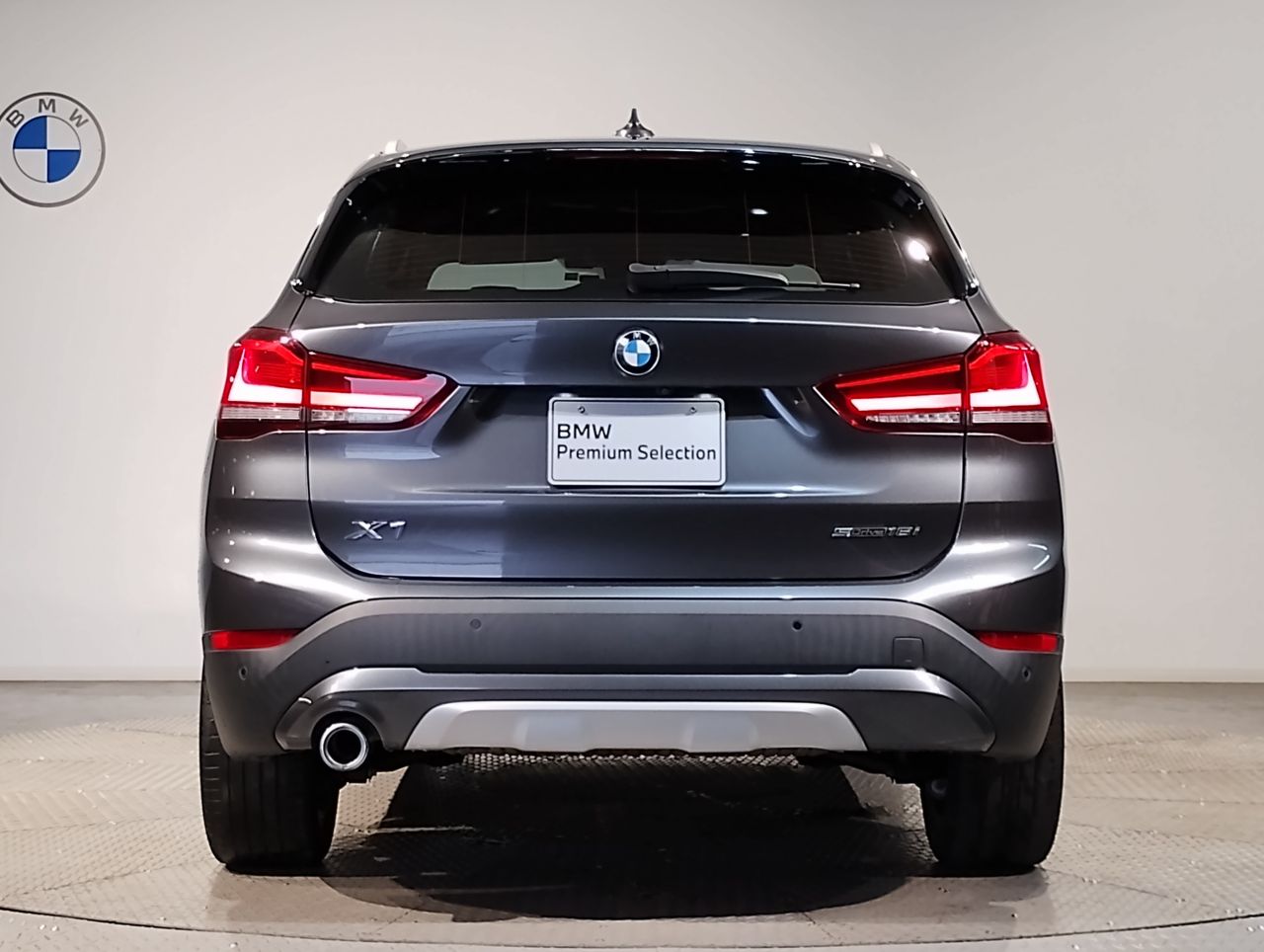 X1 sDrive18i RHD