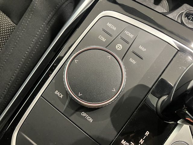 G21 320d xDrive Touring RHD