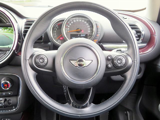 MINI COOPER CLUBMAN