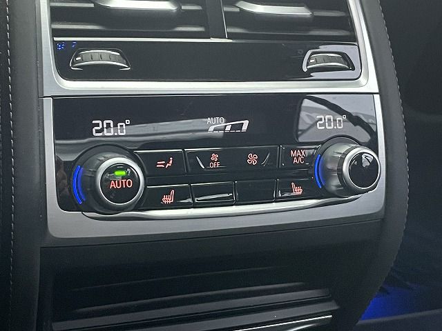 750i xDrive Sedan