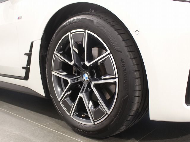 G26 420d xDrive Gran Coupe RHD