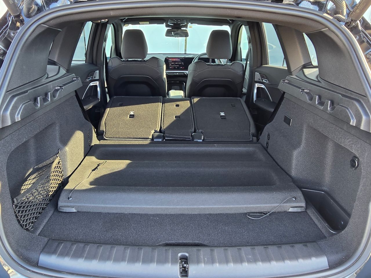 U11 iX1 xDrive30