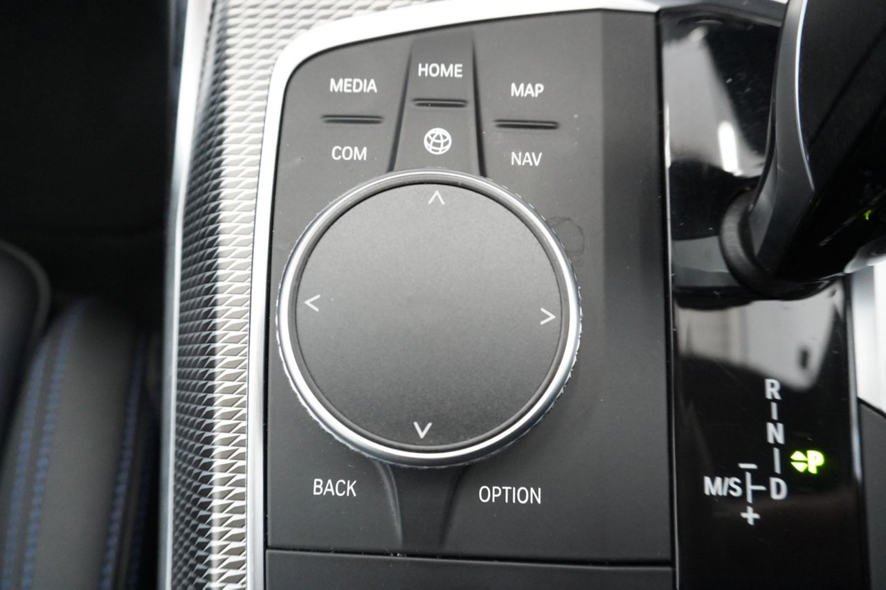 G20 330i Saloon RHD MX